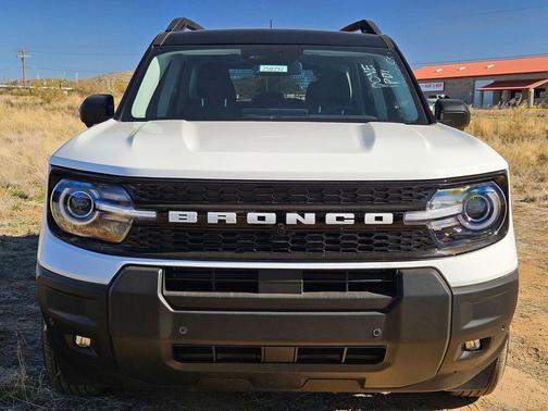 OXFORD WHITE 2025 Ford Bronco Sport Outer Banks