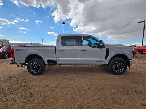 2025 Ford F-250 Platinum