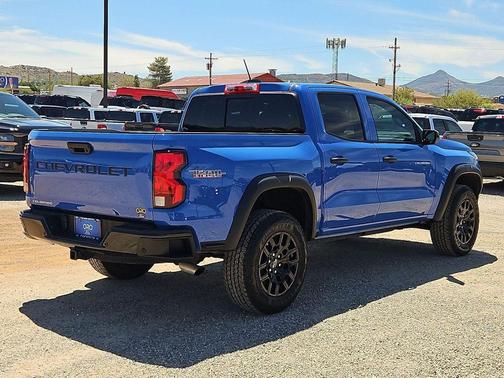 Reef Blue Metallic 2025 Chevrolet Colorado Trail Boss