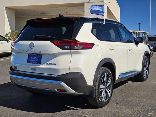 2023 Nissan Rogue Platinum