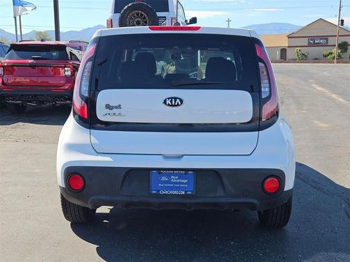 2018 Kia Soul Base