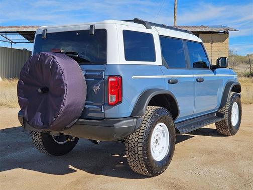 2025 Ford Bronco Heritage Edition