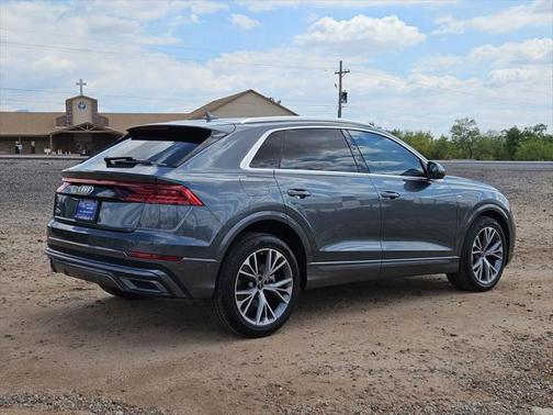 2023 Audi Q8 55 Prestige