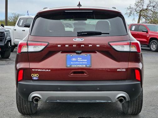 2021 Ford Escape Titanium