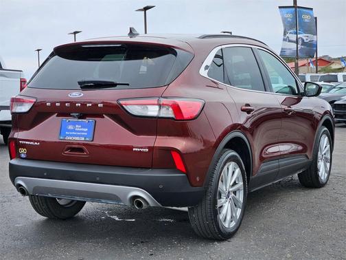 2021 Ford Escape Titanium
