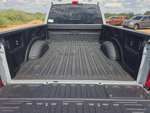 Avalanche 2026 Ford F-250 XLT