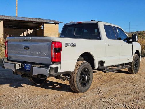 AVALANCHE 2026 Ford F-250 XLT