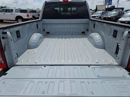 2025 Ford F-250 Platinum