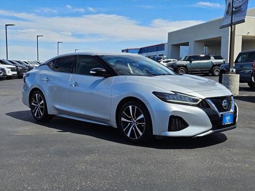 2022 Nissan Maxima SV Xtronic CVT