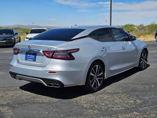 2022 Nissan Maxima SV Xtronic CVT