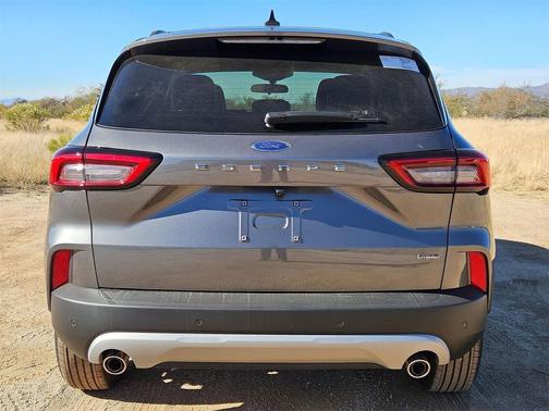 2026 Ford Escape PHEV SE