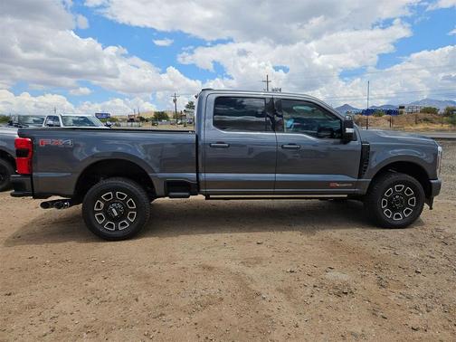 2025 Ford F-250 Platinum