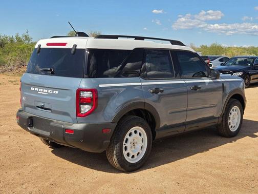 AZURE GRAY METALLIC TRI-COAT 2026 Ford Bronco Sport Heritage