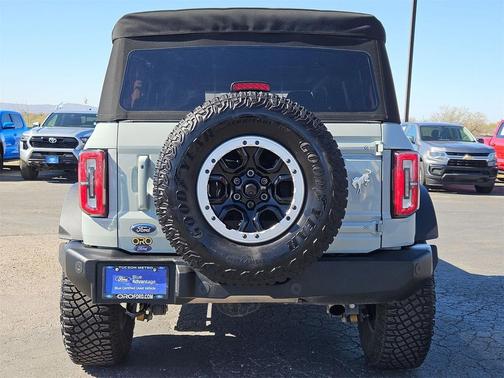 2022 Ford Bronco Outer Banks