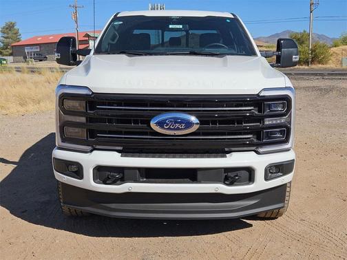 2025 Ford F-250 Platinum