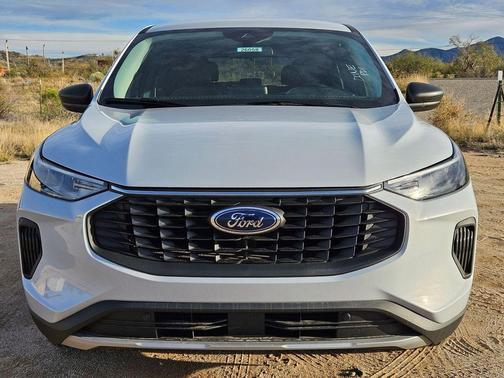 SPACE SILVER METALLIC 2026 Ford Escape Active