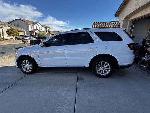 2023 Dodge Durango SXT Launch Edition RWD
