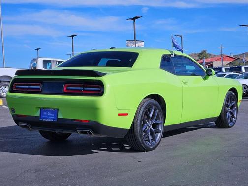 2023 Dodge Challenger SXT