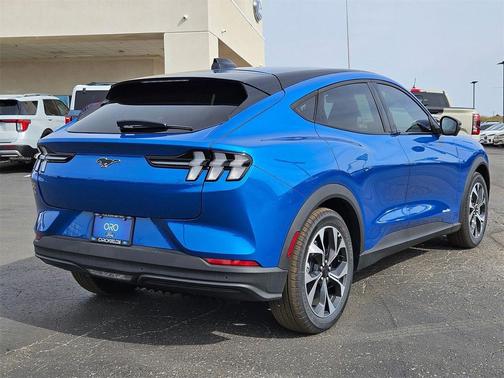 2025 Ford Mustang Mach-E Select