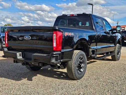AGATE BLACK 2026 Ford F-250 XL