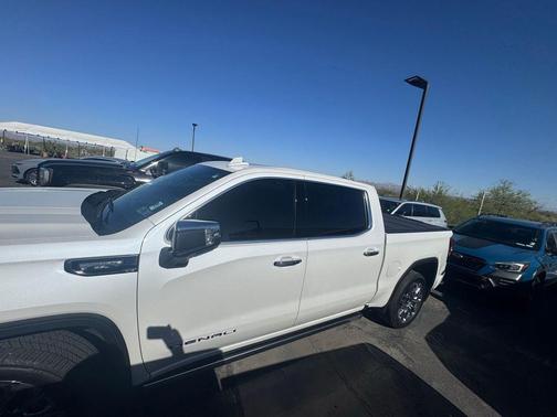 White Frost Tricoat 2025 GMC Sierra 1500 Denali Ultimate
