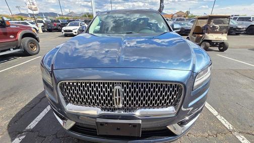 BLUE DIAMOND METALLIC 2019 Lincoln Nautilus Reserve