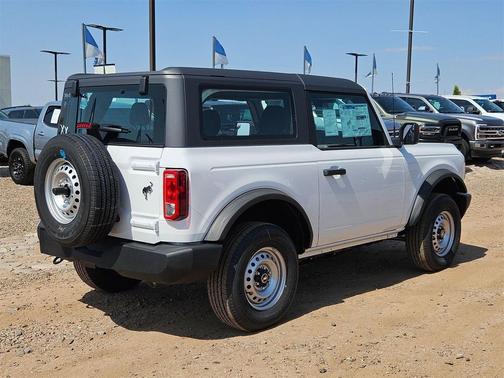 2025 Ford Bronco Base