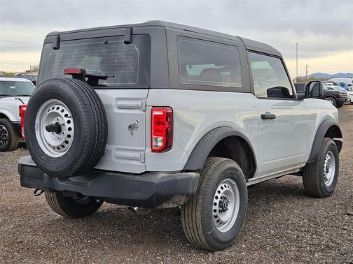 2026 Ford Bronco Base