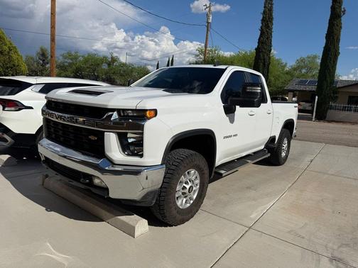Summit White 2020 Chevrolet Silverado 2500 LT