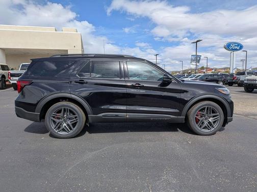 Agate Black Metallic 2026 Ford Explorer ST