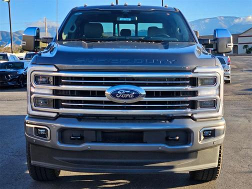 2025 Ford F-350 Platinum