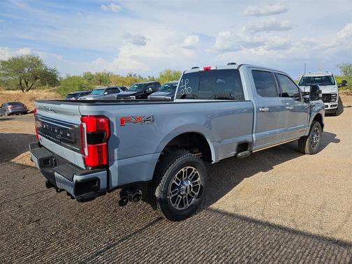 2025 Ford F-350 Platinum