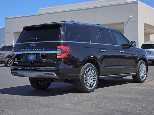 2023 Ford Expedition Max Platinum