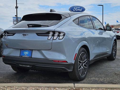 GLACIER GRAY MET TRI-COAT 2025 Ford Mustang Mach-E Premium