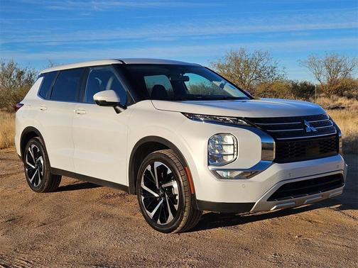 2023 Mitsubishi Outlander SE 2.5 2WD