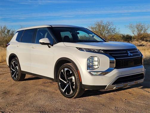 2023 Mitsubishi Outlander SE 2.5 2WD