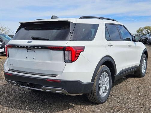 2026 Ford Explorer Active w/200A Pkg