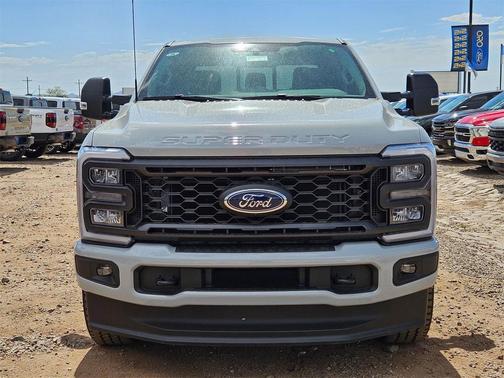 2025 Ford F-350 XL