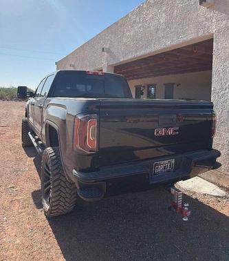 Onyx Black 2017 GMC Sierra 1500 SLT