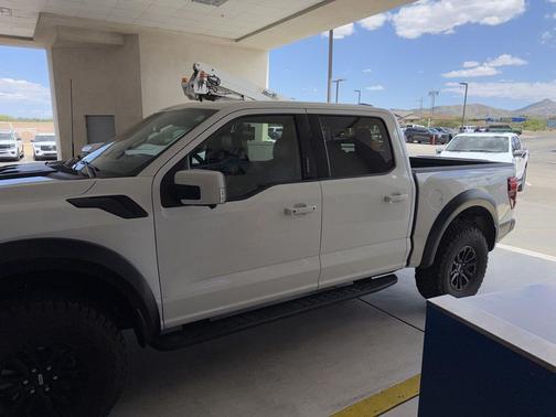 OXFORD WHITE 2024 Ford F-150 Raptor