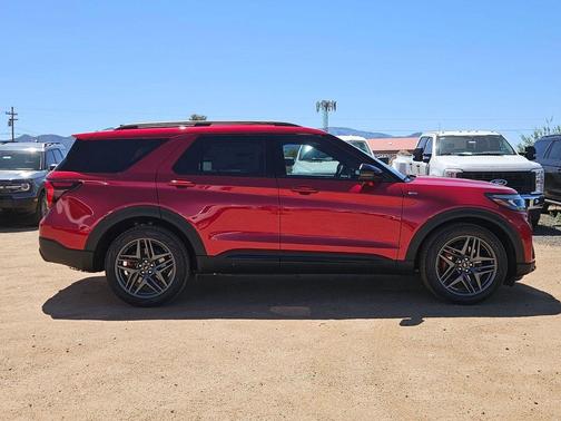Rapid Red Metallic Tinted Clearcoat 2026 Ford Explorer ST-Line