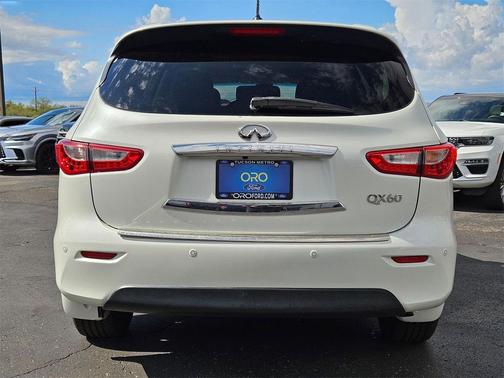 2015 INFINITI QX60 Base