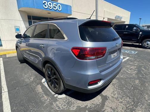 Everlasting Silver 2019 Kia Sorento S