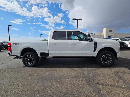 2025 Ford F-250 Platinum