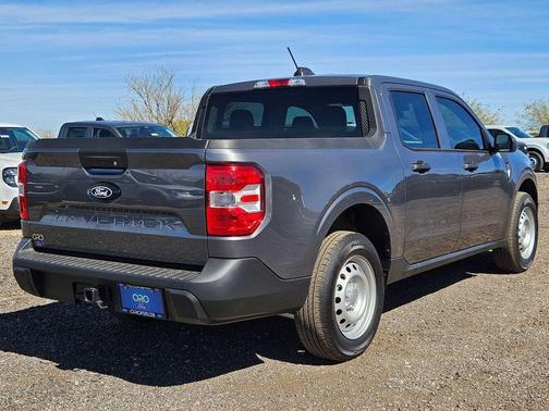CARBONIZED GRAY METALLIC 2026 Ford Maverick XL