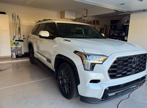 2024 Toyota Sequoia Platinum