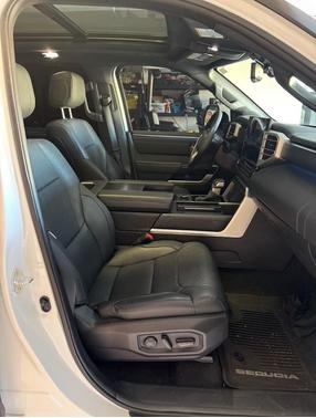 2024 Toyota Sequoia Platinum