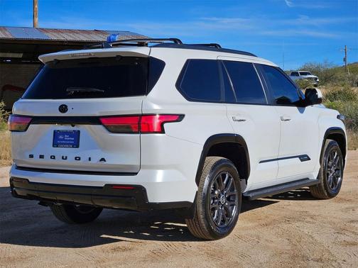 2024 Toyota Sequoia Platinum