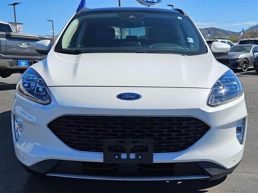 2020 Ford Escape Titanium