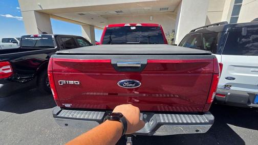 RUBY RED METALLIC TINTED CC 2015 Ford F-150 XLT